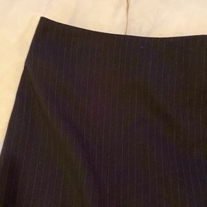 Banana Republic sz 10 pin striped pencil skirt